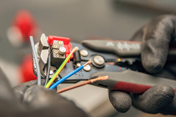 Best Electrician for Home Renovation  in Country Homes, WA